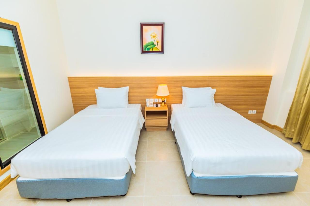 Dynasty Casino Hotel Bavet Kültér fotó